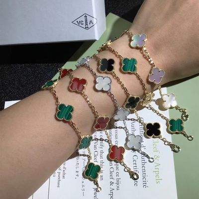 Qualität Weinlese des Gold18k personifizierte Goldarmbänder Van Cleef u. Arpels Fabrik