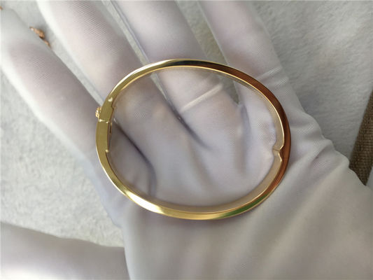 Qualität gesetzter Luxusdiamant-Schmuck des gelbes Gold18k mit 2 Karat-Diamanten KEIN Edelstein Fabrik