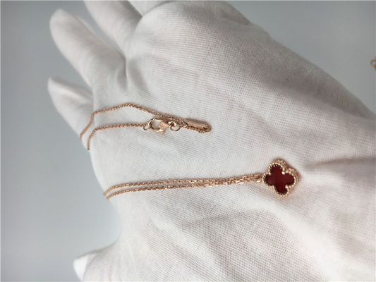 Qualität Senken Sie geformte dünne Goldketten-Halskette, hängende Halskette des Gold18k mit Edelstein Fabrik