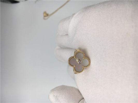 Qualität Goldring-runder Diamant Weinlese-Alhambra-Gelb-18k mit weißem Perlmutt Fabrik