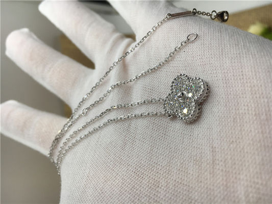 Qualität Runder Goldschmuck des Diamant-18K mit Weinlese-Alhambra-Anhänger VCARA46100 Fabrik