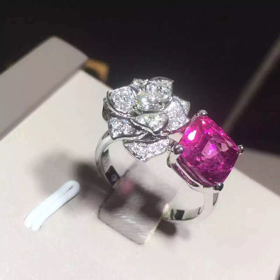 Qualität Blumen-Ring G34UU600 Weißgold 18K Piaget Rose mit Kissen - schneiden Sie rosa Tourmaline Fabrik