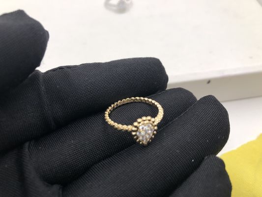 Qualität Luxusgold der goldschmuck-Schmuck-Diamant-18K Ring Beautiful With Yellow/Weißgold Fabrik
