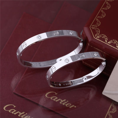 Qualität Klassisches Diamant-Liebes-Armband des Liebes-Armband-4 mit in 18 Karat WEISSGOLD feinem Kunstfertigkeits-Schmuck Fabrik
