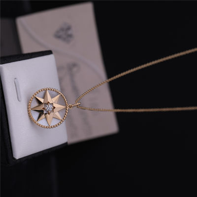 Qualität Rose Des Vents Medallion Necklace im gelben Gold 18k mit Diamond Mother Pearl Fabrik